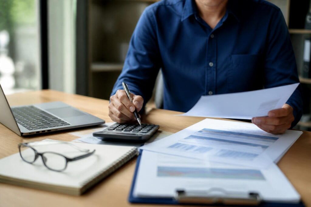 Meals and Entertainment Deductions in 2026: The Updated Cheat Sheet | Taxt